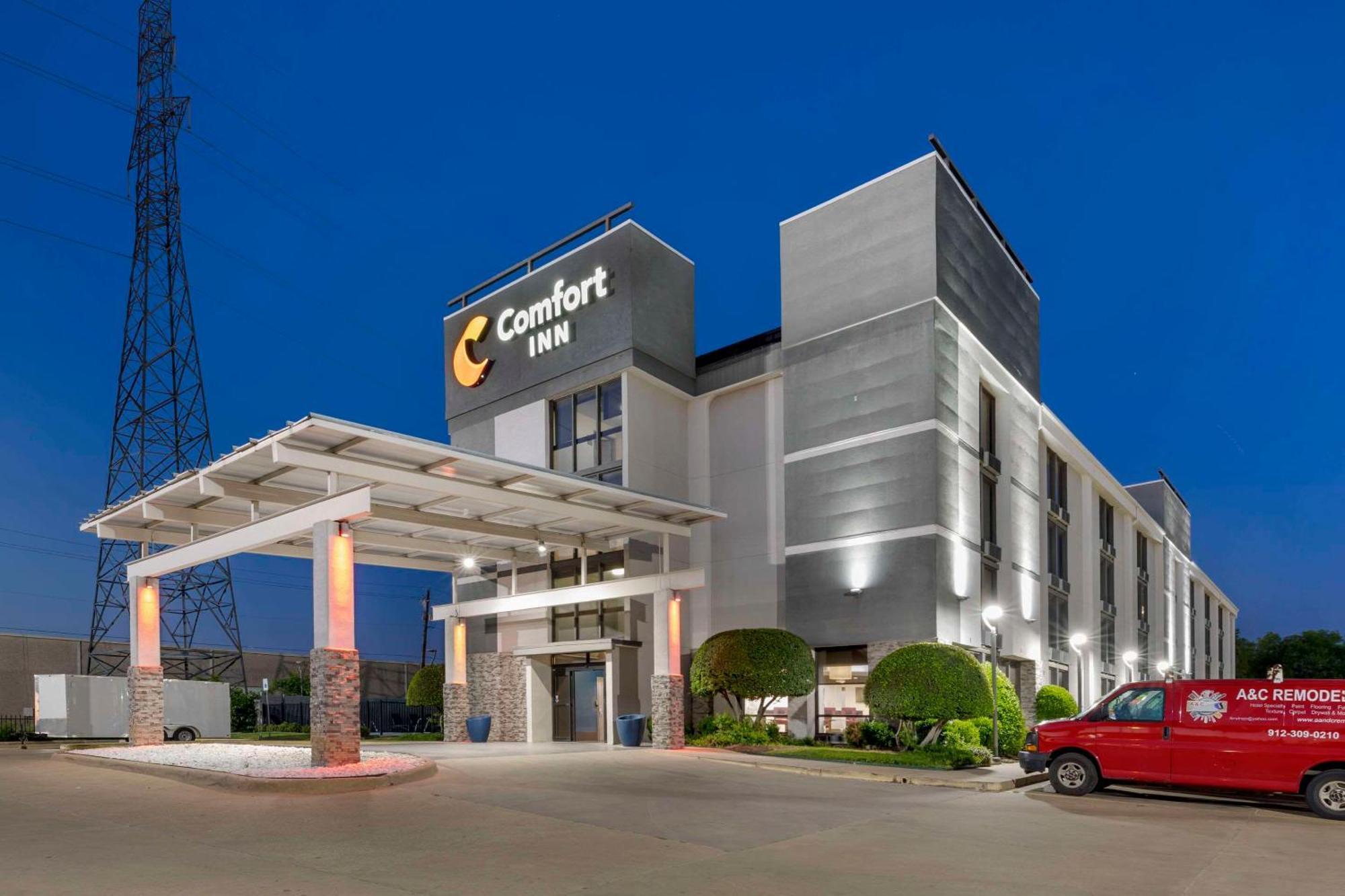 Comfort Inn Dallas North Love Field Airport Exteriör bild
